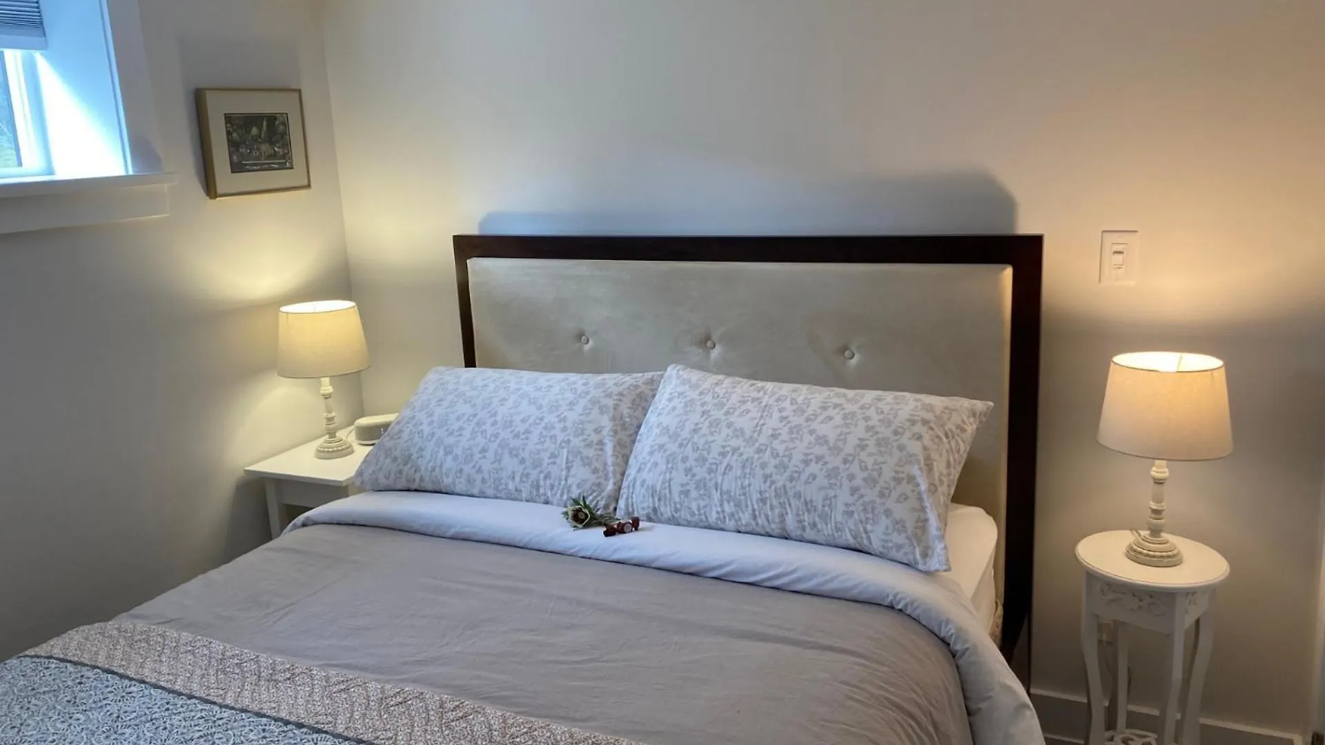 Ladysmith Harbour View House Hotel